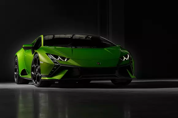 Nuanțare pe tema supersport: Lamborghini Huracán Tecnica valorifică motorizarea V10 în felul său