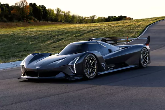 Dincolo de factorul „wow!” al designului, Cadillac Project GTP Concept va lua startul în 2023 în competițiile de anduranță.