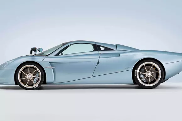 Coadă lungă: Pagani Huayra primește o versiune specială