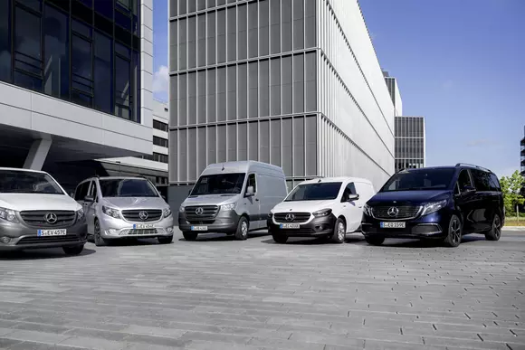 Divizia de vehicule comerciale Mercedes-Benz livrează 100.000 de vehicule în cel de-al doilea trimestru al anului 2022