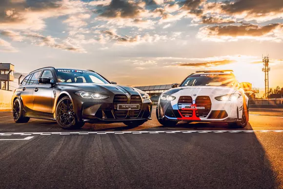BMW M Award 2022: M3 Competition Touring oferit ca premiu pentru cel mai rapid pilot din MotoGP