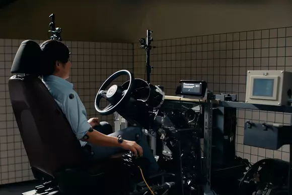 Specialiștii de la Mazda sunt acum siguri că toată lumea va avea o poziție corectă la volanul automobilului produs de ei. Cum au reușit asta?