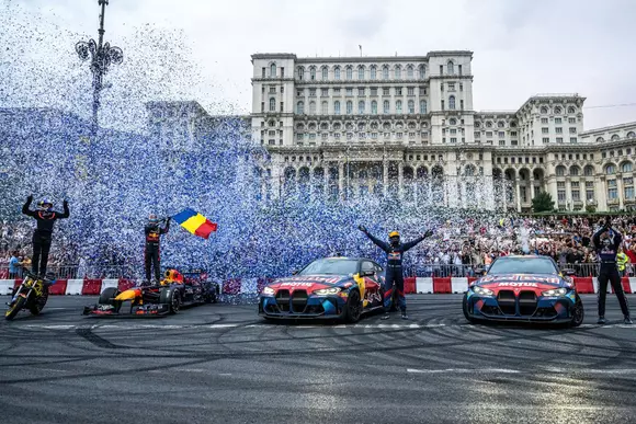 Red Bull Racing Show a adunat peste 50.000 de fani în centrul Capitalei