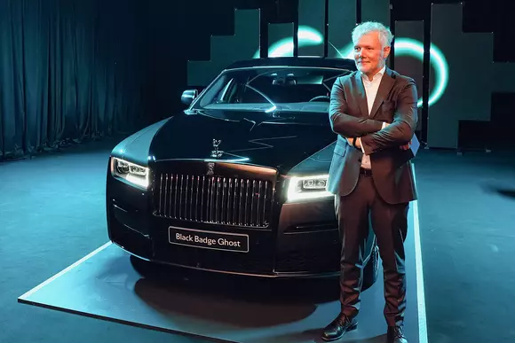 Dublă lansare Rolls-Royce la București: limuzina de top Phantom Series II și dinamicul Ghost Black Badge i-au uimit pe invitați