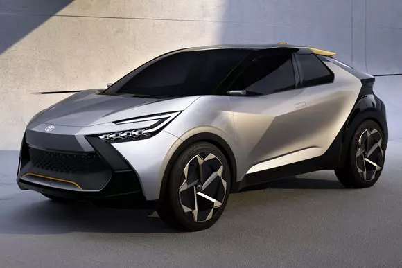 Mai mult ca niciodată, japonezii mizează acum pe design – mesaj transmis și de Toyota CH-R Prologue Concept.