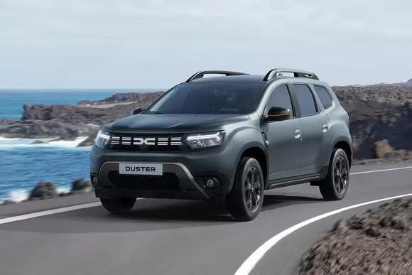 Marca românească a deschis comenzile pentru prima sale piesă de colecție: Dacia Duster Mat Edition ia internetul cu asalt!