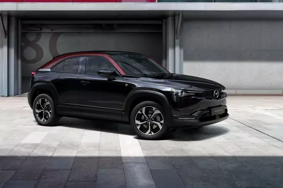 Revine motorul rotativ: Mazda MX-30 a primit o versiune PHEV cu range extender