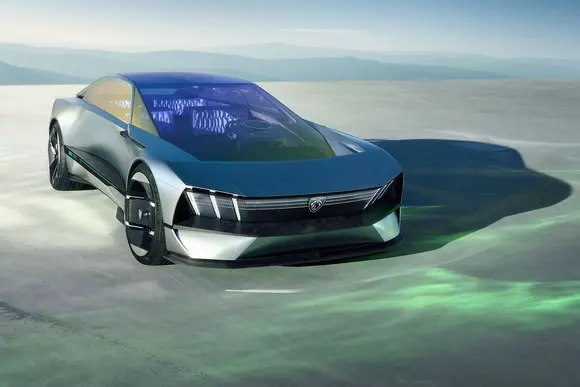 Francezii caută să ne trezească în avans interesul pentru viitoarele lor modele. Conceptul Peugeot Inception a fost realizat în acest scop.