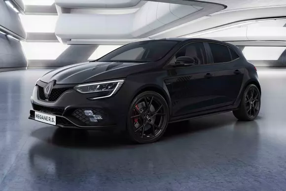 Încă o mașină cu caracter sportiv autentic își încheie cariera. Renault Megane R.S. Ultime este ediția finală a seriei.