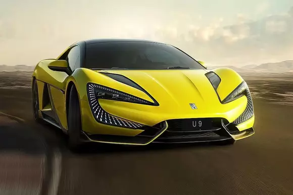 Chinezii fac de toate – spune o vorbă occidentală. Prin YangWang U9 ei vor să acopere credibil și tema EV hypercar.