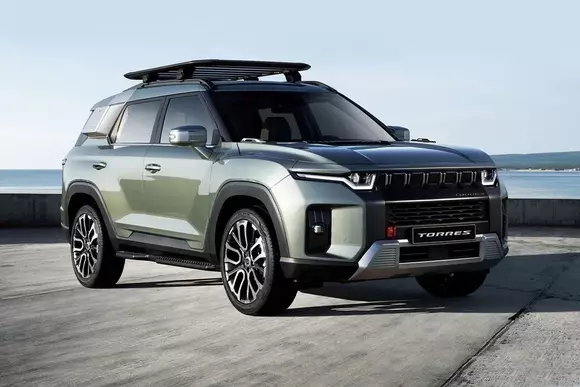 SsangYong Torres ilustrează noua personalitate a mărcii, venind cu argumente tari la preț, prestații și latura practică.