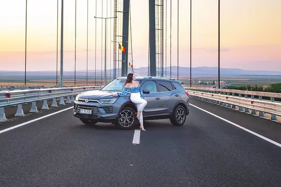 Test Drive: Golden Gate-ul României la golden hour cu SsangYong Korando