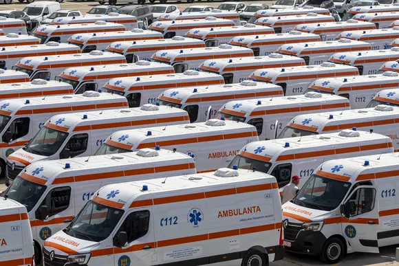 122 de ambulanțe Renault de ultimă generație au fost livrate către IGSU
