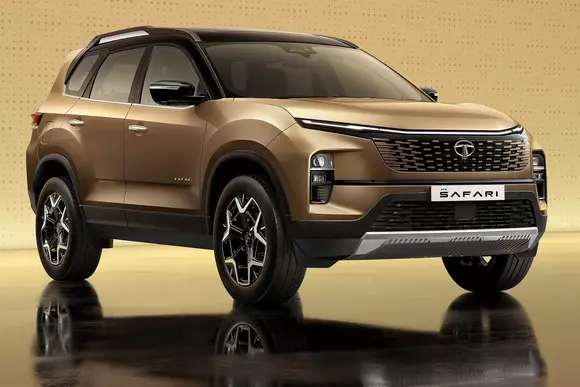 Hai cu tata: seria de vârf a SUV-urilor indiene TATA Safari revine în 2024 sub forma unei noi generații.