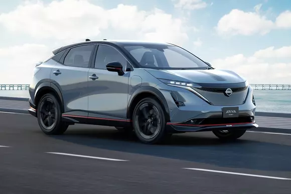 Tuning pe automobile electrice? Nissan Ariya Nismo vine ca un deschizător de drum relevant pentru această nouă temă.