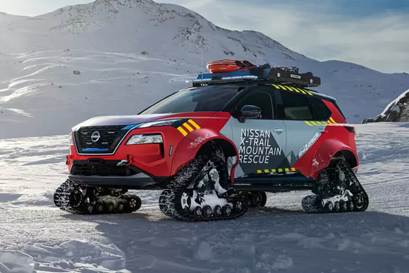 Formidabil exemplu de proiect interdisciplinar: Nissan X-Trail Mountain Rescue Concept, o ambulanță montană excepțională.