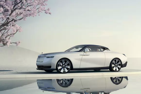 Ghiocelul suprem al primăverii, în viziune britanică: Rolls-Royce Arcadia Droptail extinde exclusivista ediție de roadstere a mărcii.