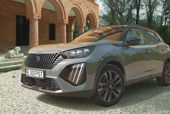 Peugeot 2008 facelift: #Lionking