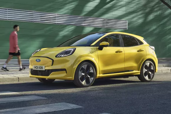 Debut al electromobilității în industria auto românească: Ford Puma Gen-E, noua tentație 100% eco de la Craiova!