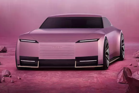 Prim exponent al unei noi ere istorice pentru marcă, Jaguar Type 00 Concept nu ne convinge că viitorul va fi roz!