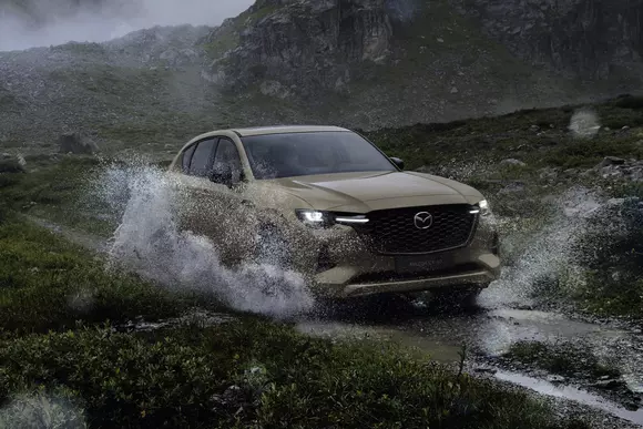 Upgrade relevant pentru Mazda CX-60, subliniind aspirațiile mărcii nipone la un statut de lux autentic și rafinat.