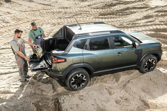 Probabil cea mai originală caroserie de gen din lume: Dacia Duster Pick-up 2025, made in Câmpulung Muscel!