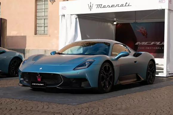 Lansare națională la Torino pentru Maserati MCPura, evoluție rafinată a modelelor sportive cu motor central din Modena
