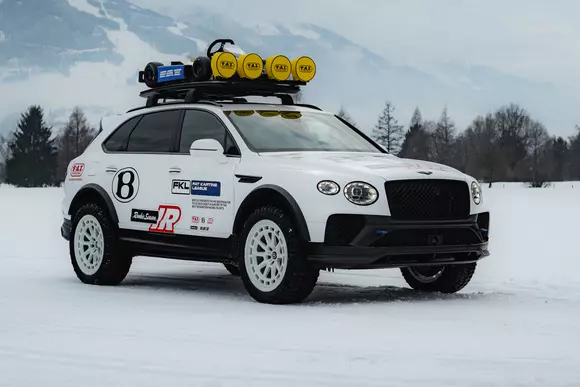 Când ai un motor V8 precum cel din Bentley Bentayga X Concept, poți face multe în offroad. Pe când o demonstrație reală?