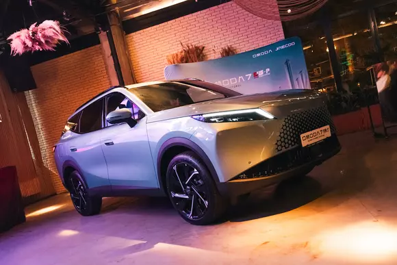 Pe fondul cotelor generoase din clasa medie, Omoda 7 SHS-P propune românilor propulsie PHEV avansată și performantă