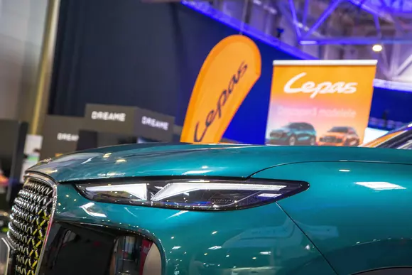 LEPAS introduce eleganța în mișcare la Tech Expo 2026 - LEPAS L8 este vedeta noii generații de mobilitate electrificată