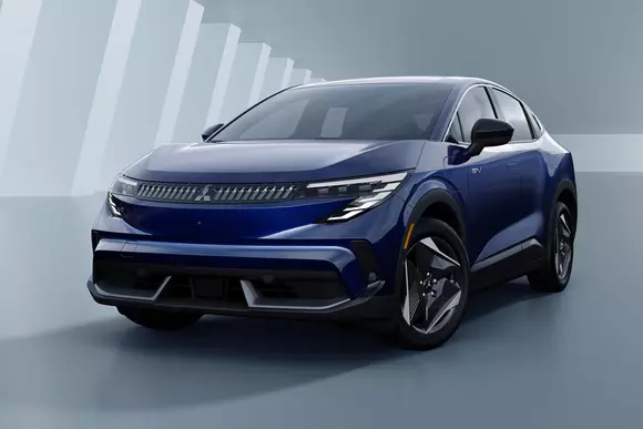 Extinderea ofertei EV a mărcii nipone continuă prin Mitsubishi Eclipse Sportback, care va debuta în America de Nord