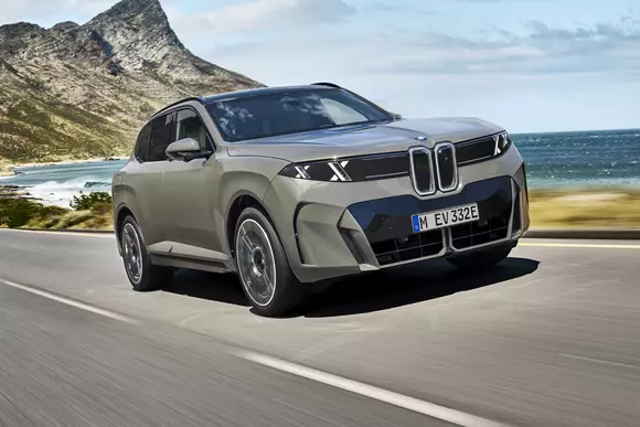 Propulsii pe alese, stil Neue Klasse: noul BMW X5 are de toate!