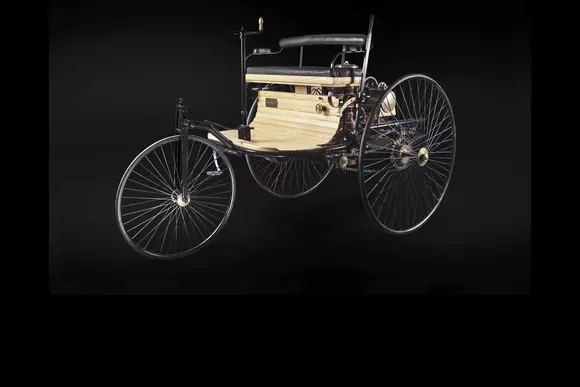 22-23 august, București: 140 de ani de istorie auto, pe stradă!