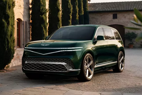Formă de SUV și lux maxim în viziune coreeană: Genesis GV90 are tehnică EV, surprize conceptuale și stil neo-retro