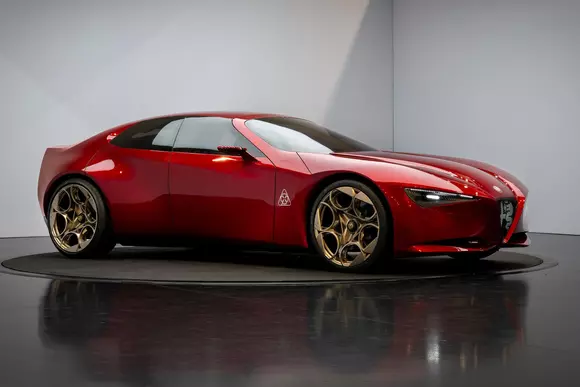 Paris, Le Mondial de l’Automobile 2026 - Alfa Romeo Cuorerosso Concept, probabil capodopera salonului