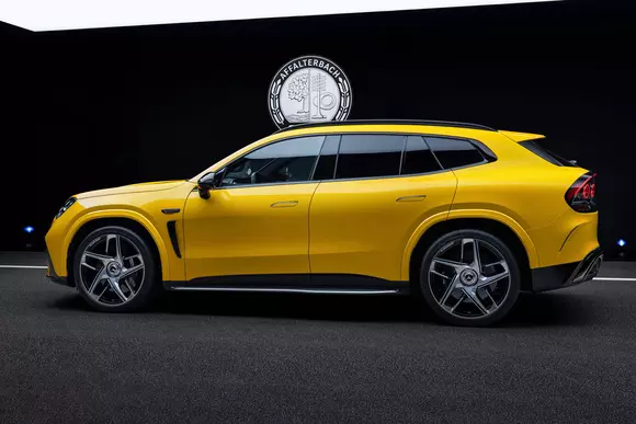 Lumea auto se schimbă, iar Mercedes-AMG GT SUV ne arată că schimbările pot genera perplexitate