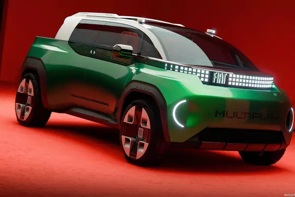 Paris, Le Mondial de l’Automobile 2026 – Fiat Mulitplay Concept materializează un alt fel de odisee spațială