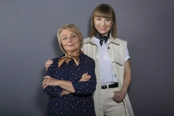 alexandra_ungureanu_si_mama_ei