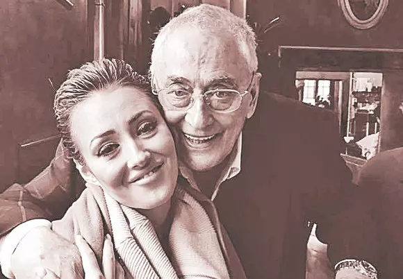 12-13-vedete-2-col-moculescu