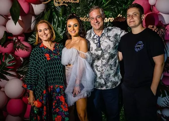 Andreea-Esca-Alexia-Eram-Alexandre-Eram-și-Aris-Melkior