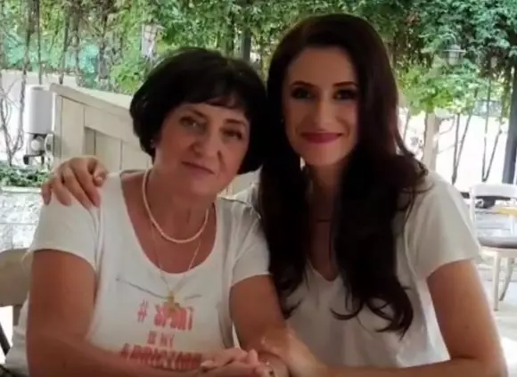 Iuliana Tudor, despre drama care i-a marcat copilăria: "N-aveam voie să-mi văd mama"