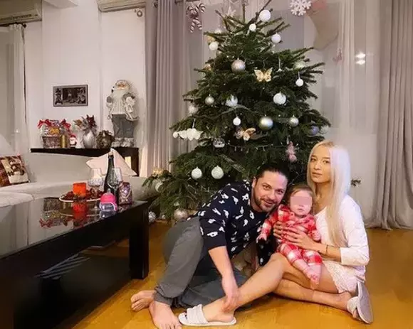 augustin-viziru-iubita_blur1-1