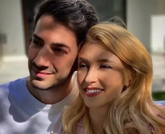 Cum s-a distrat Andreea Bălan la petrecerea mamei iubitului ei, Tiberiu Argint