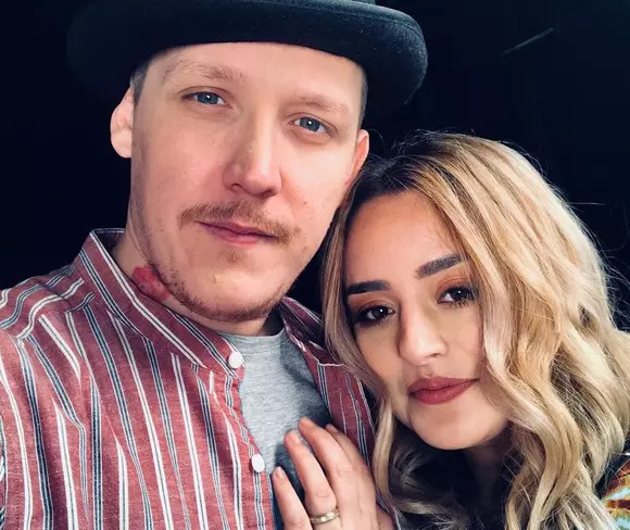 whats-up-marius-marian-ivancea-simona-costea_0