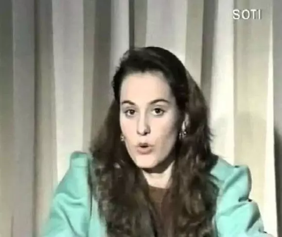 cum-arata-andreea-esca-acum-30-de-ani-1