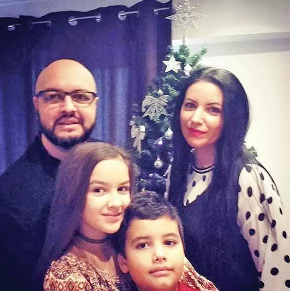 t38-vedete-foto-1-2-col