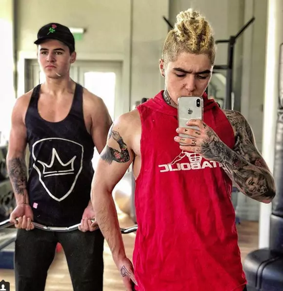 1_col_lino_2_doar_cel_blond_0