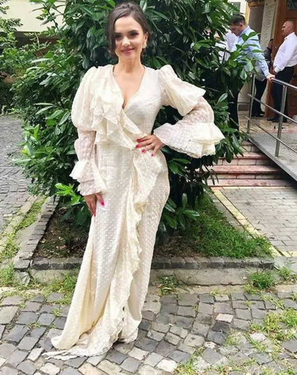 cristina-siscanu-tinuta