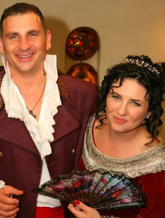 Cum-arată-soția-lui-Cristi-Bozgan-de-la-Ferma-2