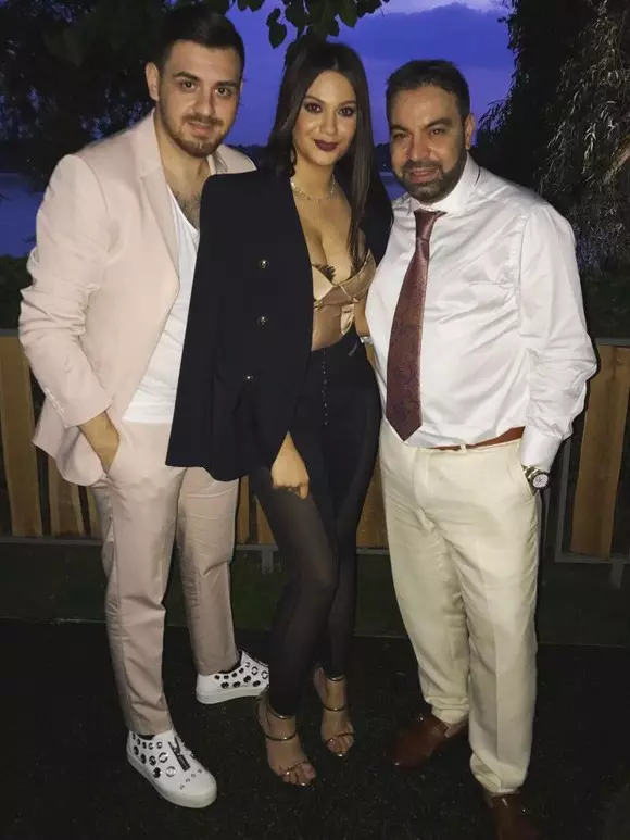 Florin-Salam-și-Betty-Stoian